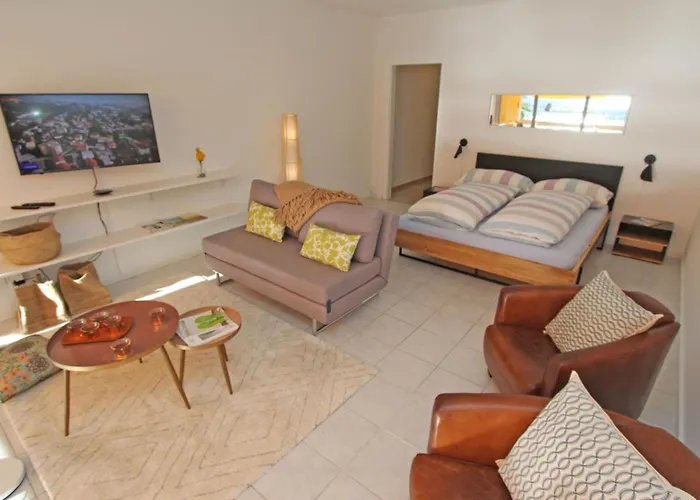 Casa Cincilla, 1 Stock By Holap Sa אסקונה